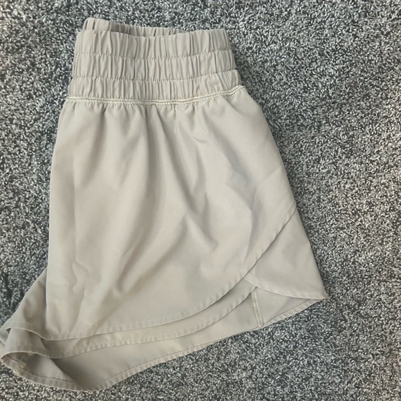 Calia medium shorts - Picture 5 of 7